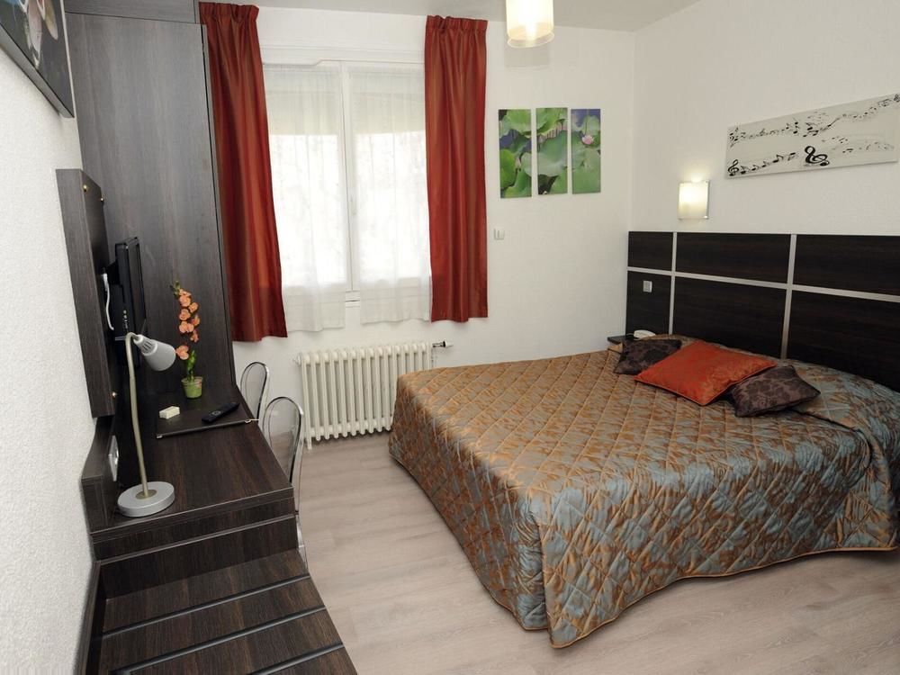 Hotel Le Centre Gramat Kültér fotó