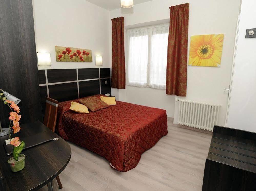 Hotel Le Centre Gramat Kültér fotó